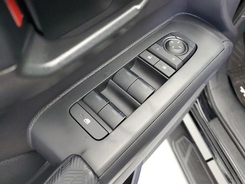 Used 2025 Toyota Tacoma SR RWD image 19