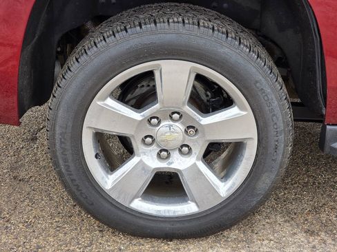 Used 2019 Chevrolet Tahoe LS w/ All-Season Package image 10