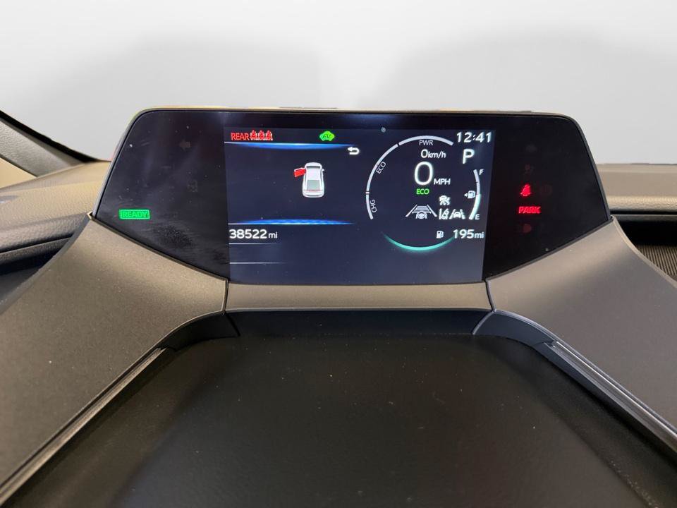 Certified 2025 Toyota Prius XLE FWD image 14
