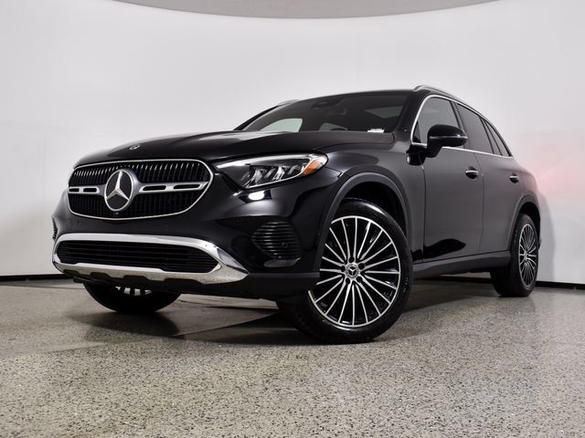 Certified 2025 Mercedes-Benz GLC 300 image 2