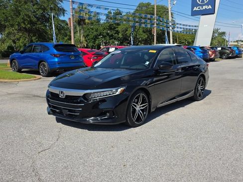 Used 2022 Honda Accord Touring image 8