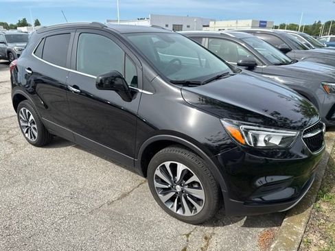 Used 2022 Buick Encore Preferred w/ Safety Package AWD/4WD image 8