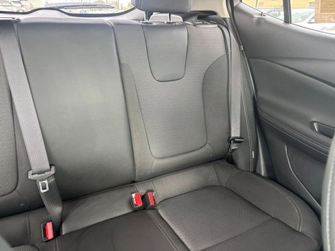 Used 2025 Buick Encore GX Preferred image 35