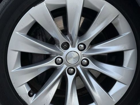 Used 2018 Tesla Model X 100D AWD/4WD image 10