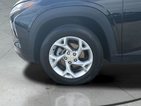 Certified 2024 Chevrolet Trax LS w/ LS Convenience Package image 26
