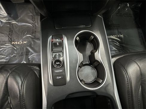 Used 2020 Acura MDX FWD image 19