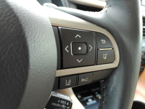 Used 2022 Lexus RX 450h AWD w/ Premium Package image 38