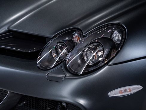 Used 2005 Mercedes-Benz SLR image 25