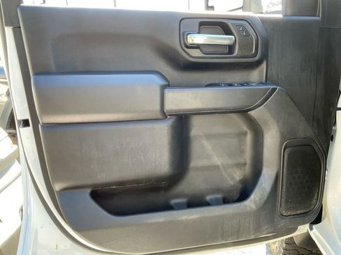 Used 2023 Chevrolet Silverado 2500 Custom w/ Custom Value Package image 29