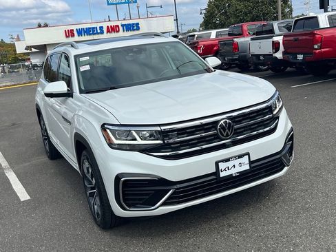 Used 2022 Volkswagen Atlas SEL Premium AWD/4WD image 3