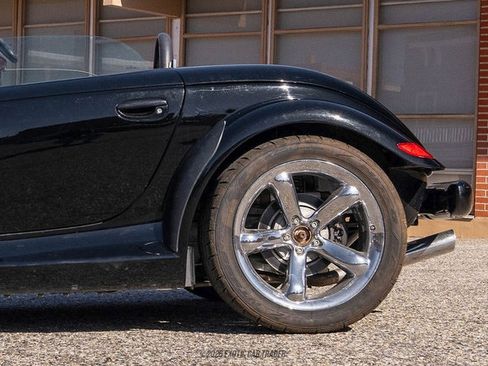 Used 1999 Plymouth Prowler RWD image 5