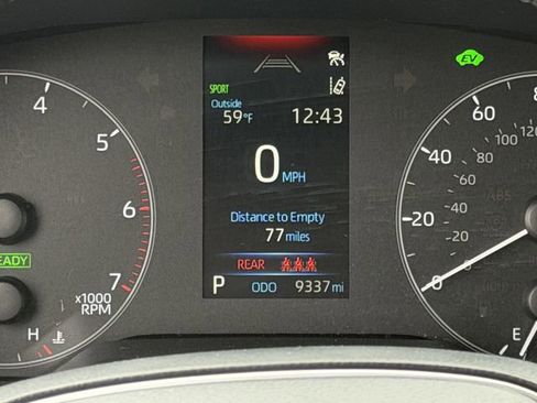 Used 2025 Toyota Corolla SE FWD image 16