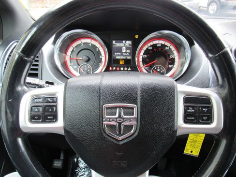 Used 2018 Dodge Grand Caravan GT FWD image 15