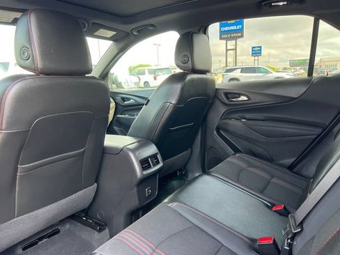Used 2023 Chevrolet Equinox RS AWD/4WD image 35