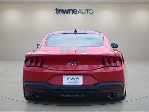 Used 2024 Ford Mustang GT Premium RWD image 4