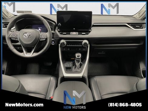 Used 2023 Toyota RAV4 XLE Premium AWD/4WD image 8