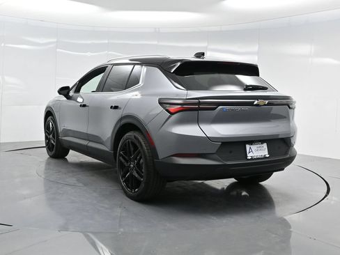 New 2026 Chevrolet Equinox EV LT AWD/4WD image 5