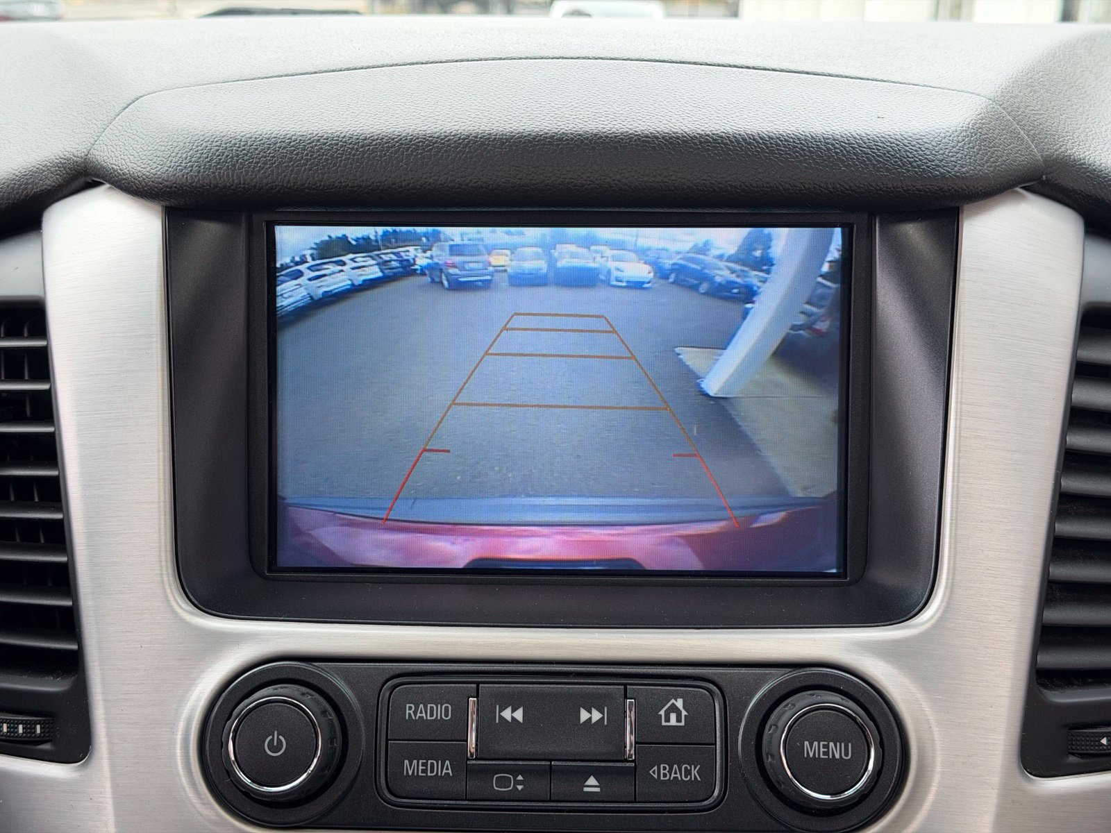 Used 2018 GMC Yukon SLT w/ HD Trailering Package AWD/4WD image 9