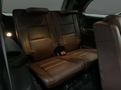 Used 2024 Dodge Durango GT image 34