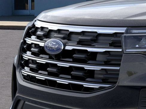 New 2026 Ford Explorer Active image 17