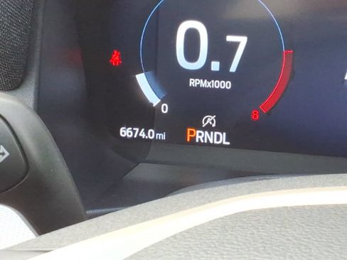 Used 2025 Ford Explorer Active RWD image 29