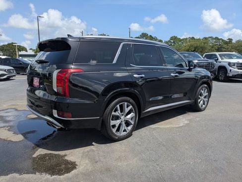 Used 2022 Hyundai Palisade Limited FWD image 5