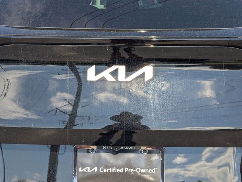 Certified 2024 Kia Sportage SX AWD/4WD image 13