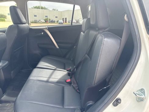 Used 2015 Toyota RAV4 Limited AWD/4WD image 20