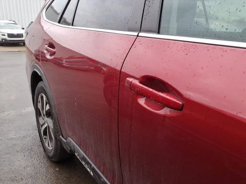 Used 2022 Subaru Outback Limited w/ Popular Package #2 image 9