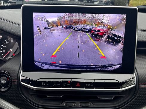 Used 2024 Jeep Compass Trailhawk image 22