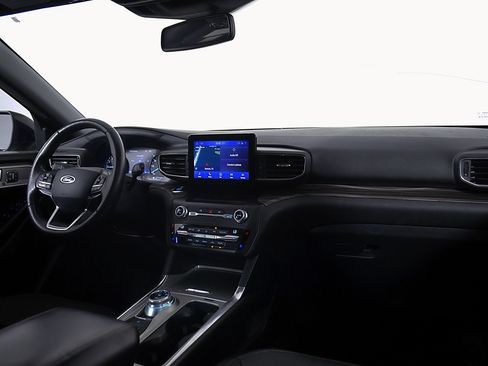 Used 2020 Ford Explorer Limited AWD/4WD image 26