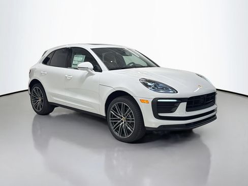 New 2026 Porsche Macan AWD/4WD image 7