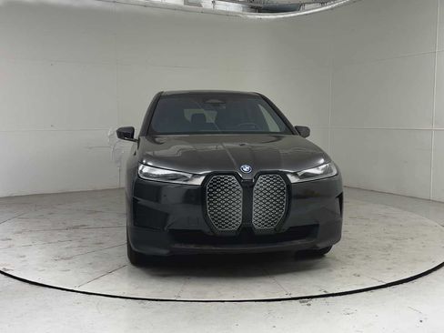 Used 2024 BMW iX xDrive50 w/ Convenience Package AWD/4WD image 6