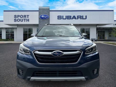 Used 2022 Subaru Outback Touring AWD/4WD image 8