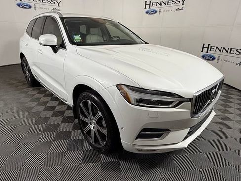 Used 2020 Volvo XC60 T5 Inscription w/ Protection Package FWD image 9