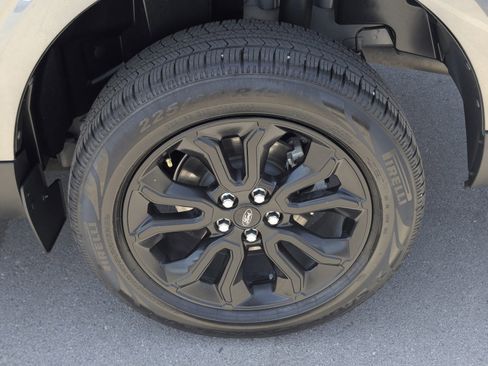Used 2024 Ford Maverick XLT w/ XLT Luxury Package FWD image 7