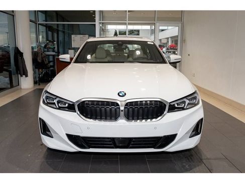 New 2026 BMW 330i xDrive Sedan w/ Convenience Package image 42