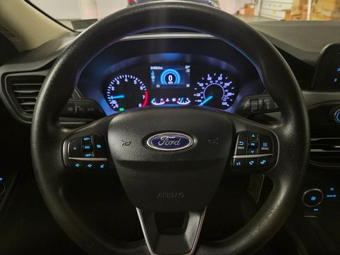 Used 2020 Ford Escape S FWD image 17