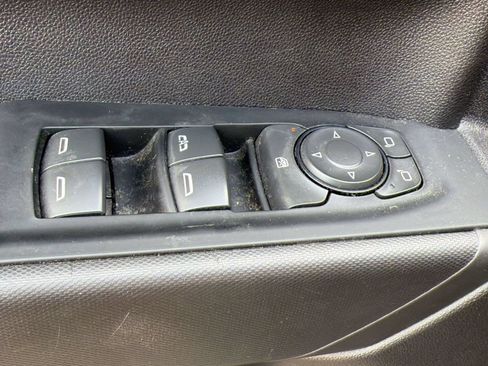Used 2022 Chevrolet Silverado 1500 Custom RWD image 14