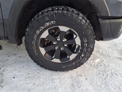 Used 2019 RAM 1500 Rebel image 29