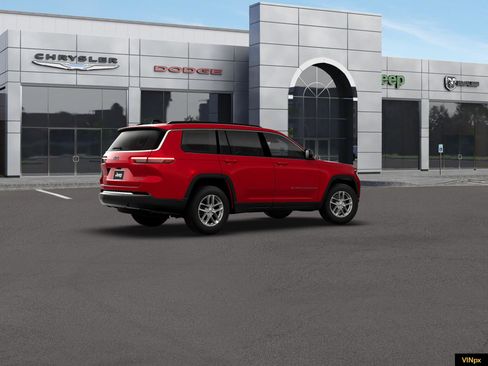 New 2026 Jeep Grand Cherokee L 2WD image 8