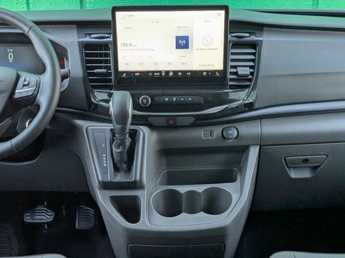 Used 2026 Ford Transit 350 XLT image 22