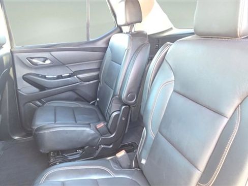 Used 2019 Chevrolet Traverse LT w/ LT Premium Package image 25