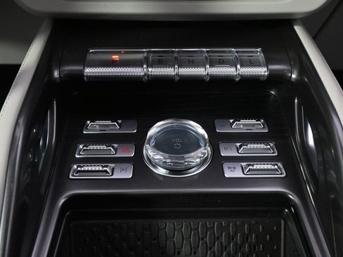 New 2026 Lincoln Nautilus Reserve w/ Jet Appearance Package AWD/4WD image 30