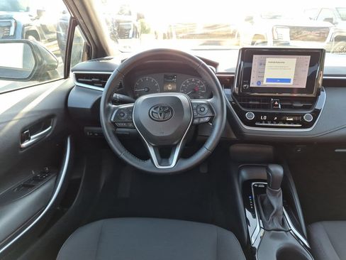 Used 2023 Toyota Corolla SE FWD image 30