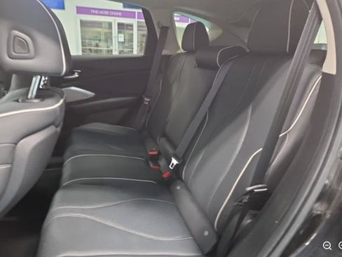 Used 2022 Acura RDX AWD w/ Advance Package image 11