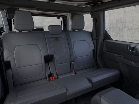 New 2026 Ford Bronco Badlands AWD/4WD image 11