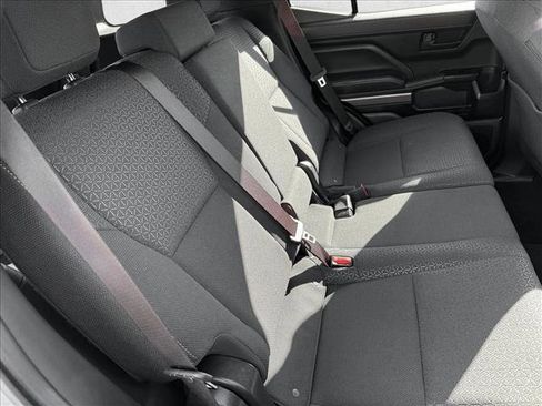 Certified 2025 Toyota 4Runner SR5 AWD/4WD image 17