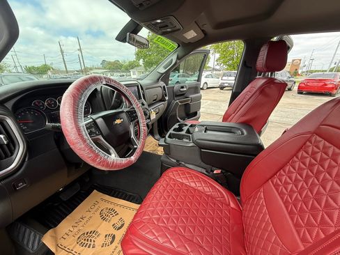 Used 2019 Chevrolet Silverado 1500 LT w/ All-Star Edition image 24