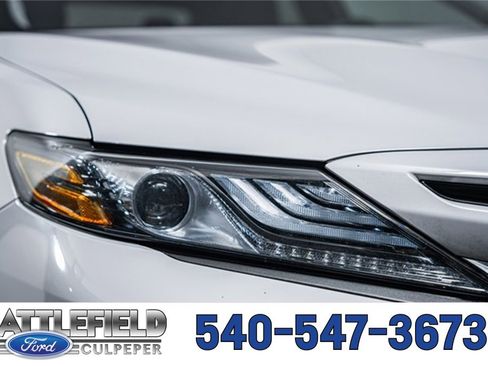 Used 2024 Toyota Camry XSE w/ Navigation Package image 14